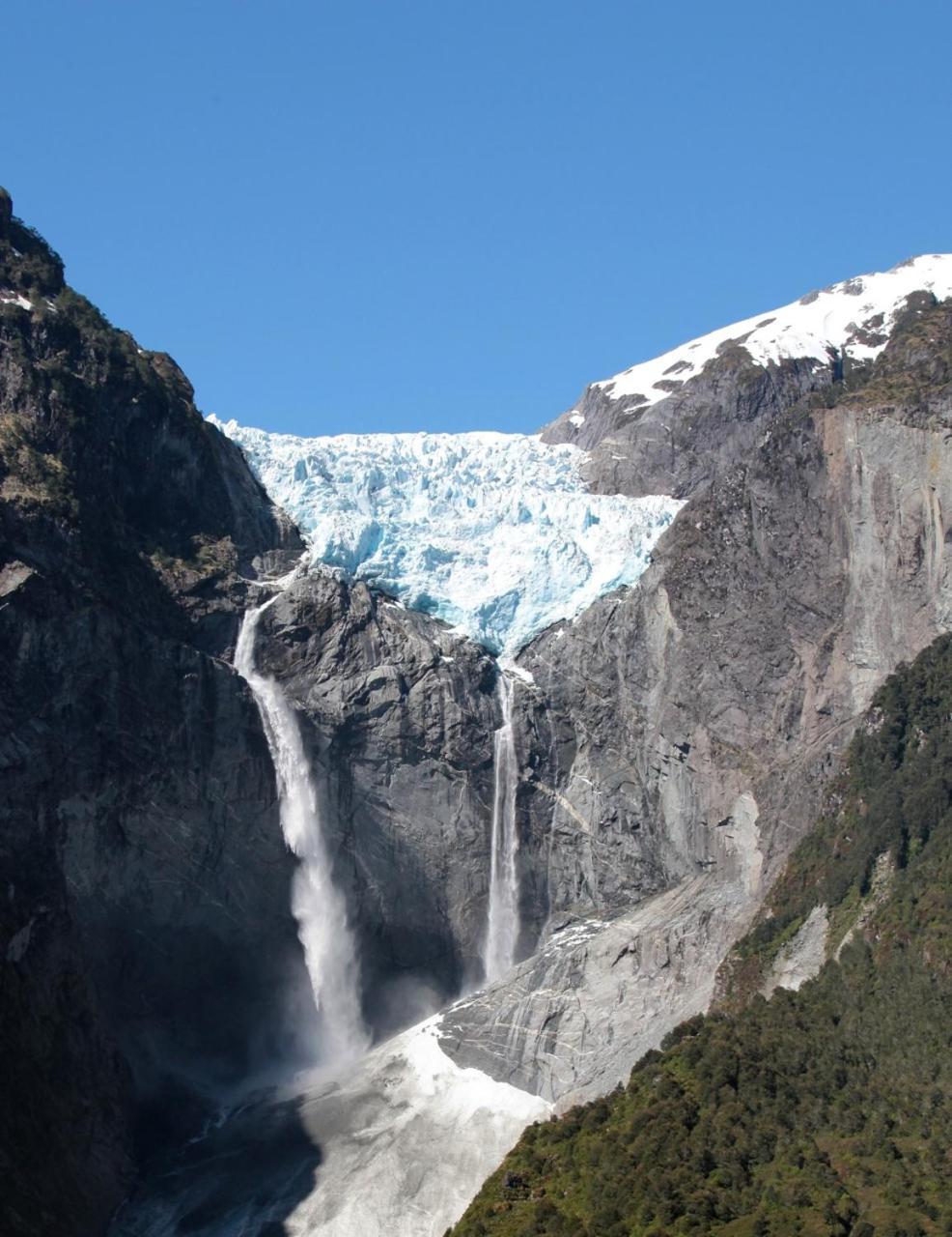 Hostal Patagonia Marmol Coyhaique Exterior foto